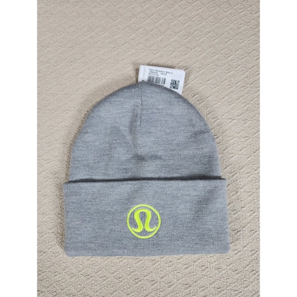 Lululemon Warm Revelation Beanie Size One Size Gray Winter Hat Wool-blend - Picture 1 of 6